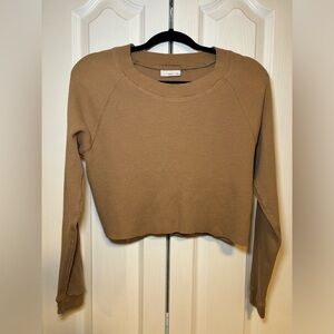 Aritzia TNA - Crop Top Tan Long Sleeve Waffle Knit Top in Size XS